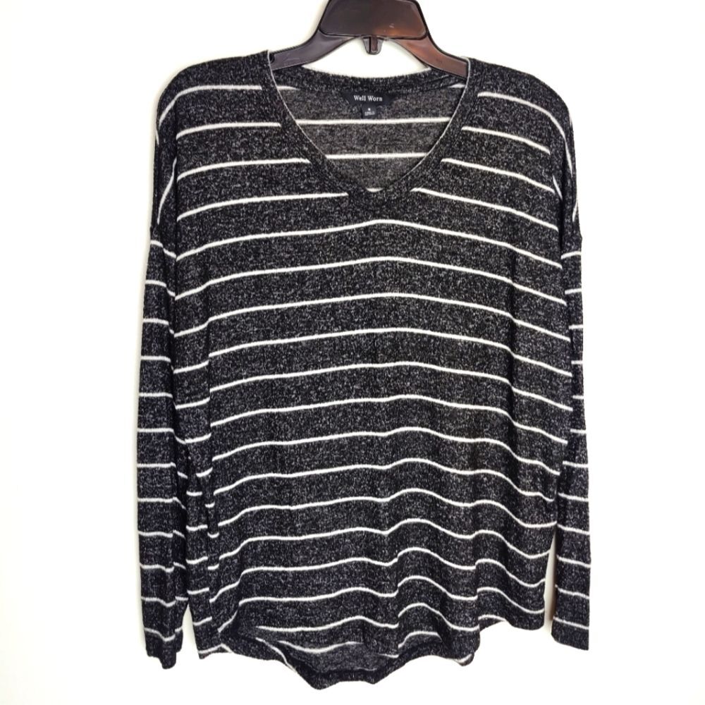 Well Worn Women's Striped Soft Knit V-Neck Long Sleeve Sweater, Size S